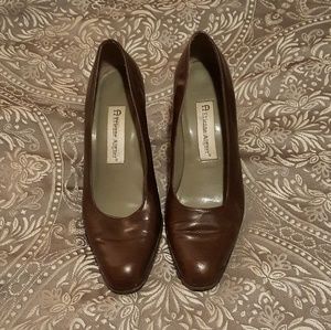 Brown Agner pumps